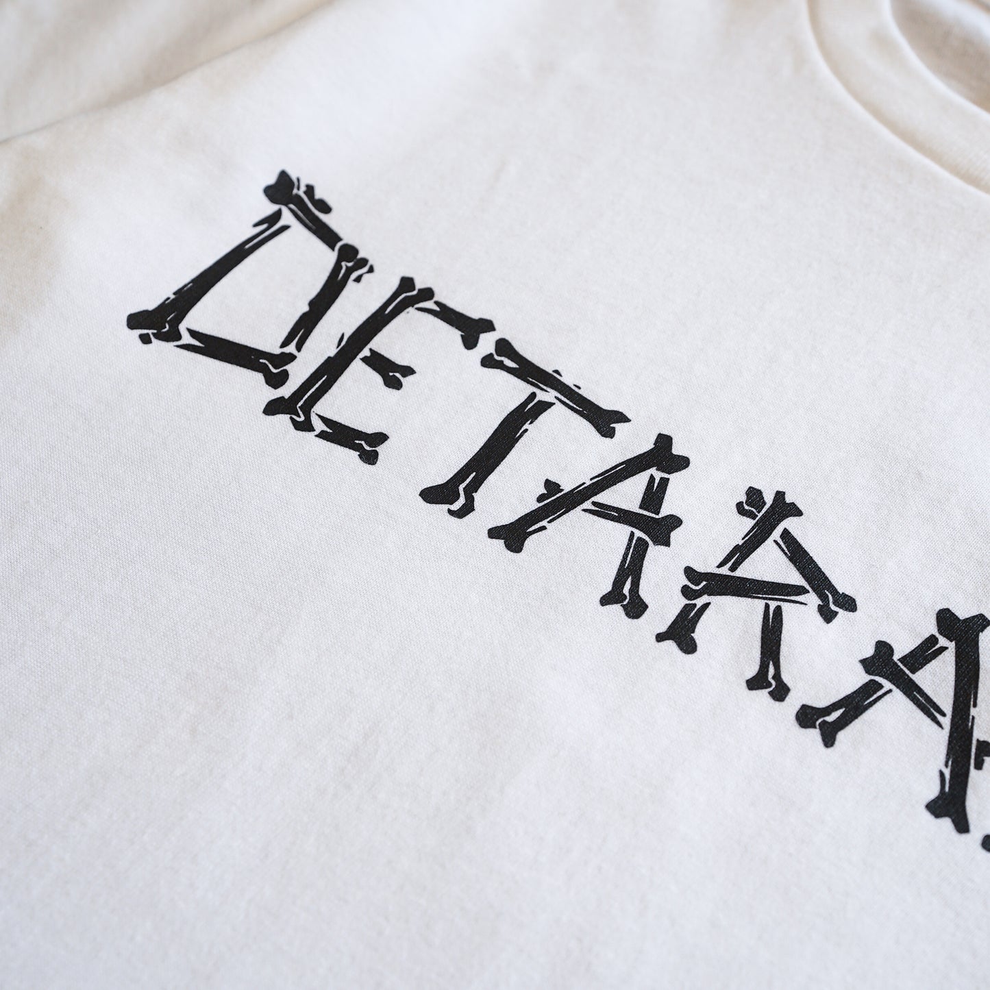 bone logo tee / ladies size