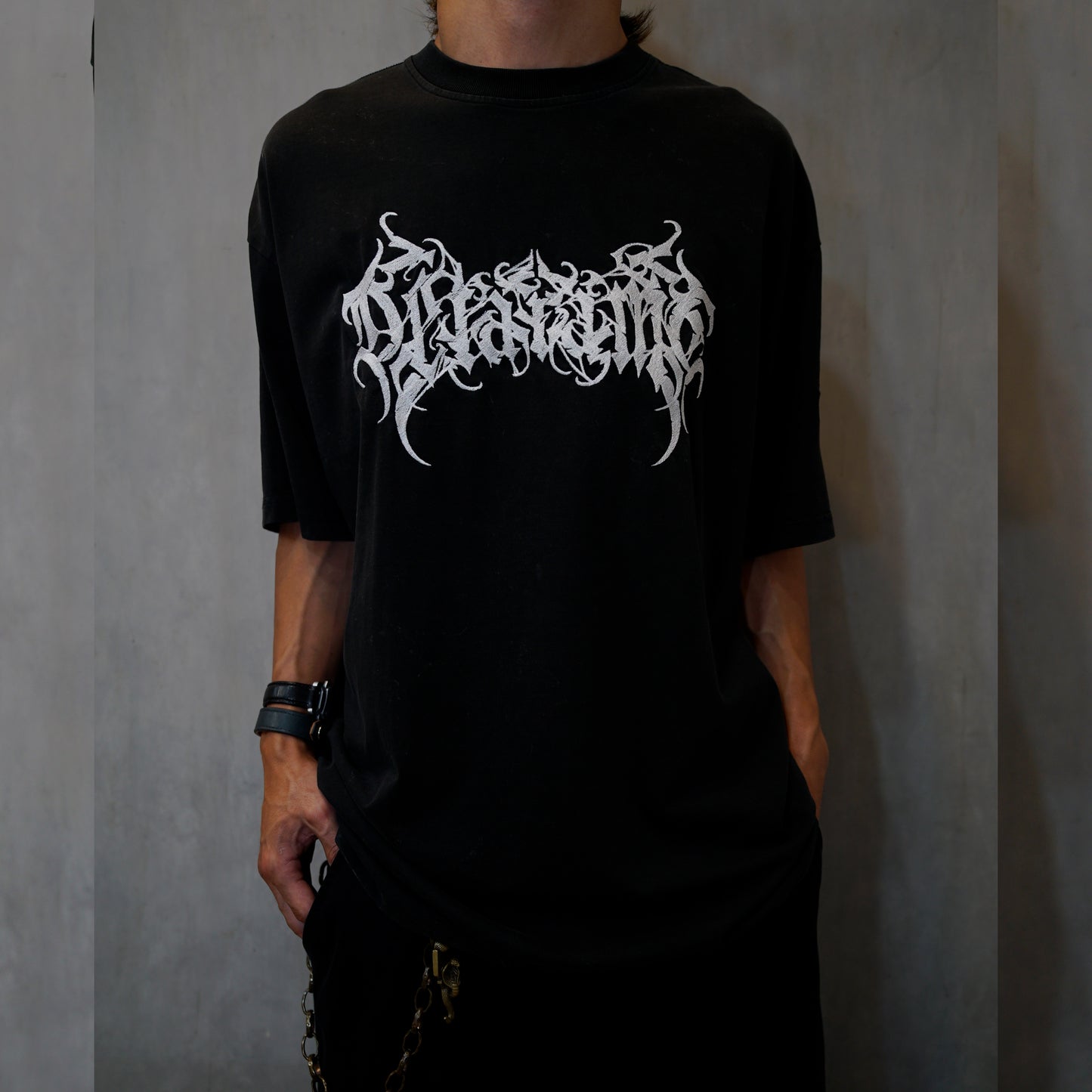 DETARAME METAL LOGO Tee 25 / BLACK / LIMITED EDITION / embroidery